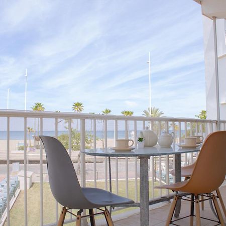 Precioso Apartamento En 1º Linea De La Playa De Gandia Solo Familias Kültér fotó